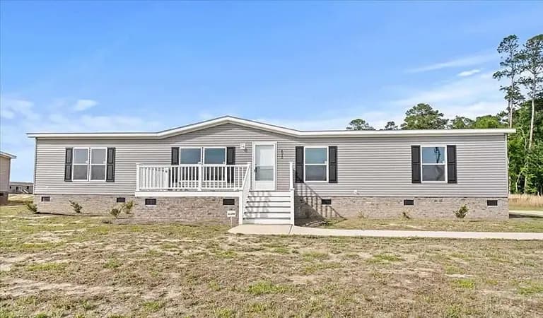 Land and home package at 4015 Garner Road, Timmonsville, SC 29161